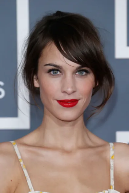 Alexa Chung, an example of Bright Spring coloring